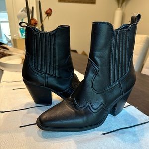 DV booties